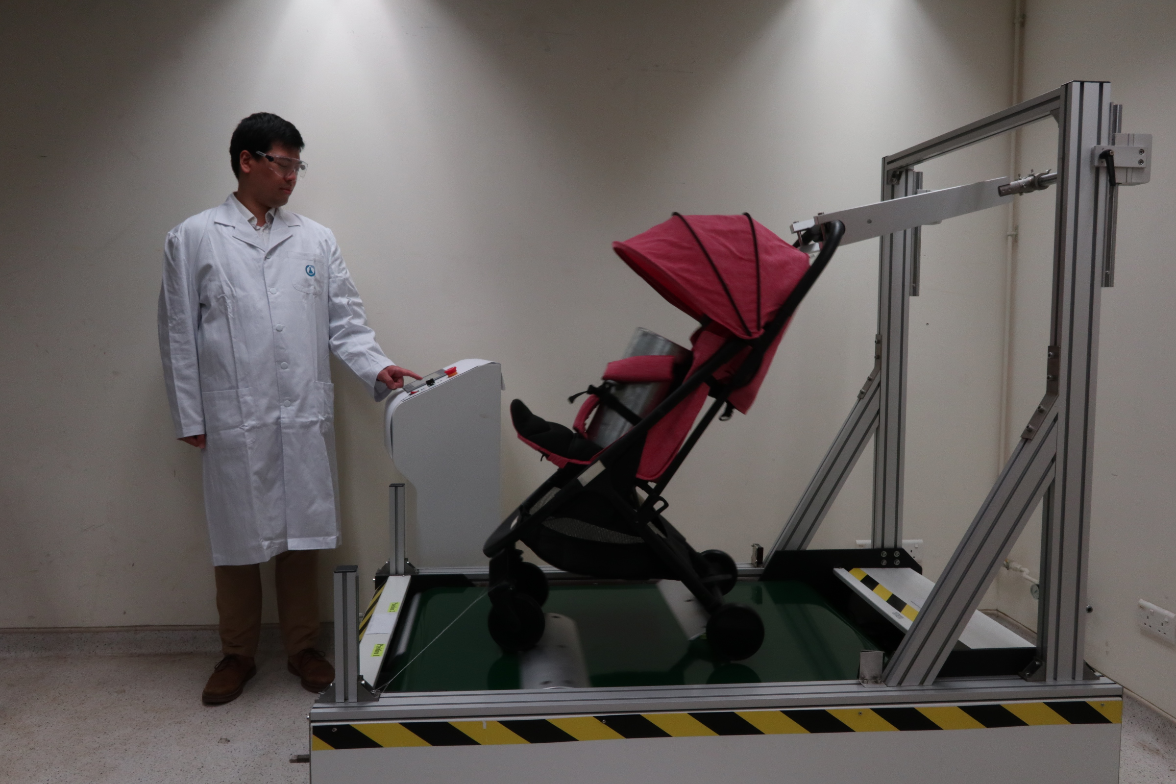 Irregular surface tester for wheeled child conveyances